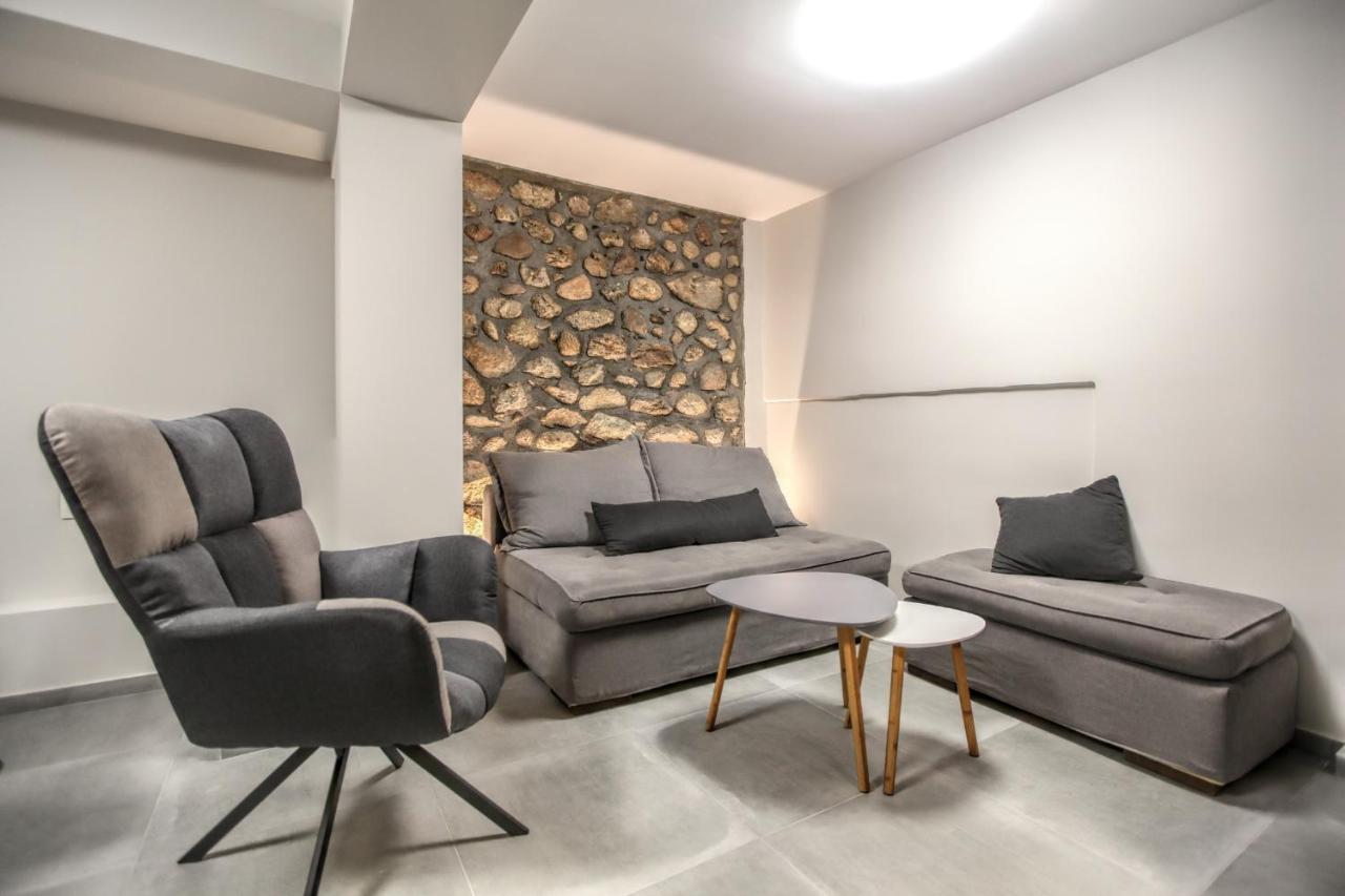 Apartamento Avli Luxurious House Kalambaka Exterior foto